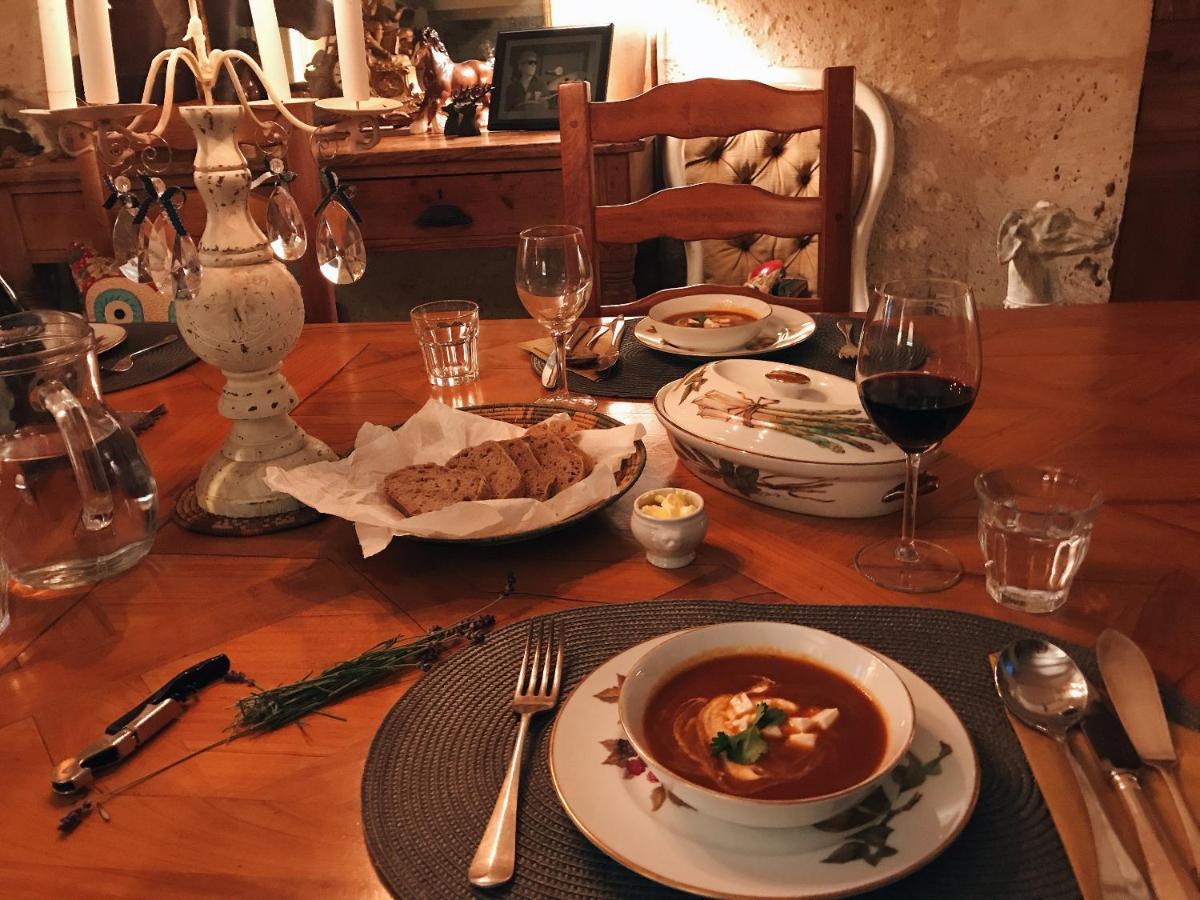 Le Peyrail Bed & Breakfast Les Lèves-et-Thoumeyragues Екстериор снимка